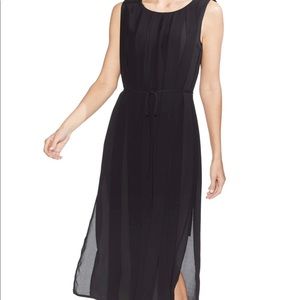 Vince Camuto Size 2 Oasis Bloom Rich Black Dress